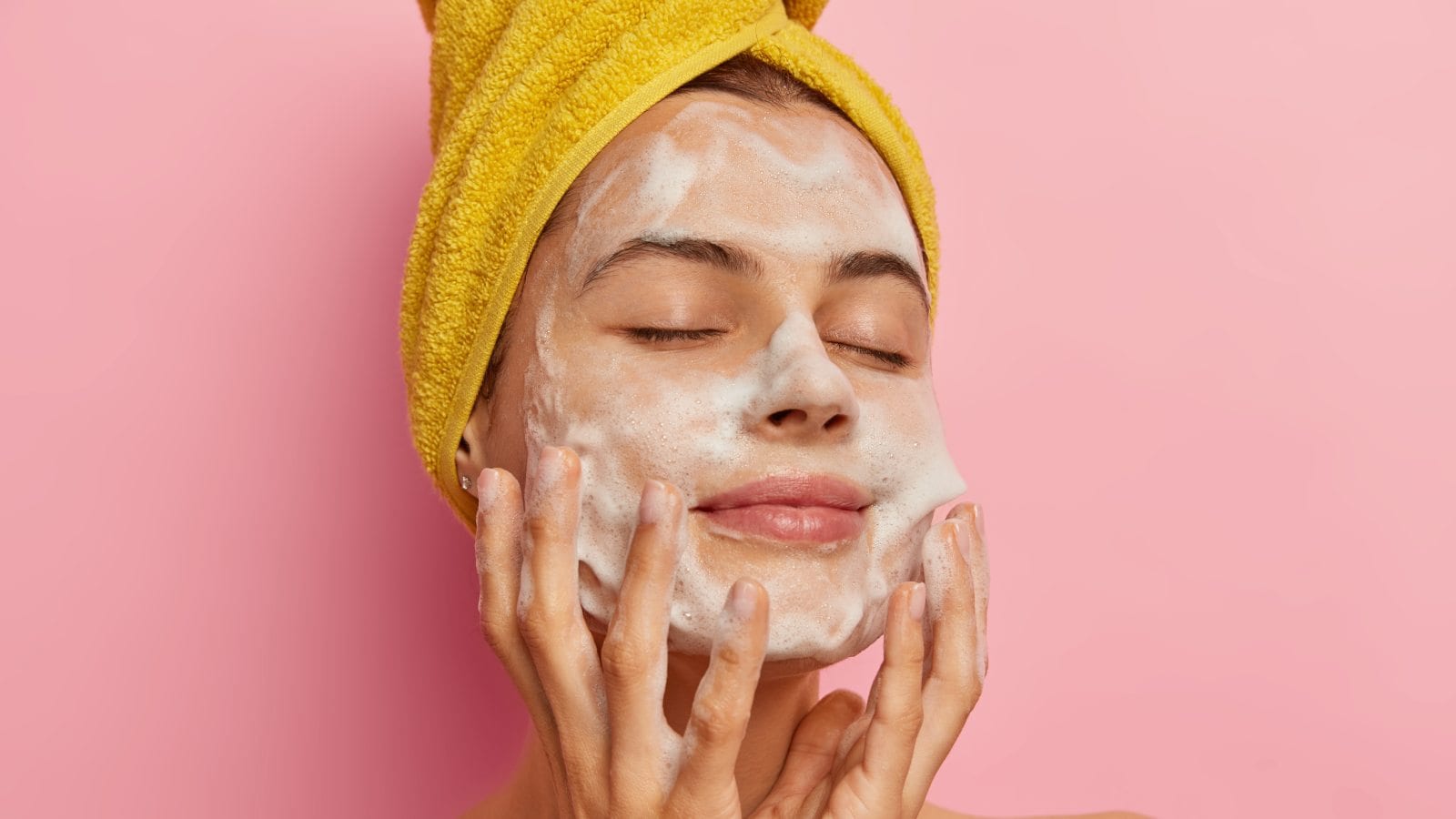Best face wash for summer (2025): Top 7 picks to beat the heat and oil Best face wash for summer (2025): Top 7 picks to beat the heat and oil
