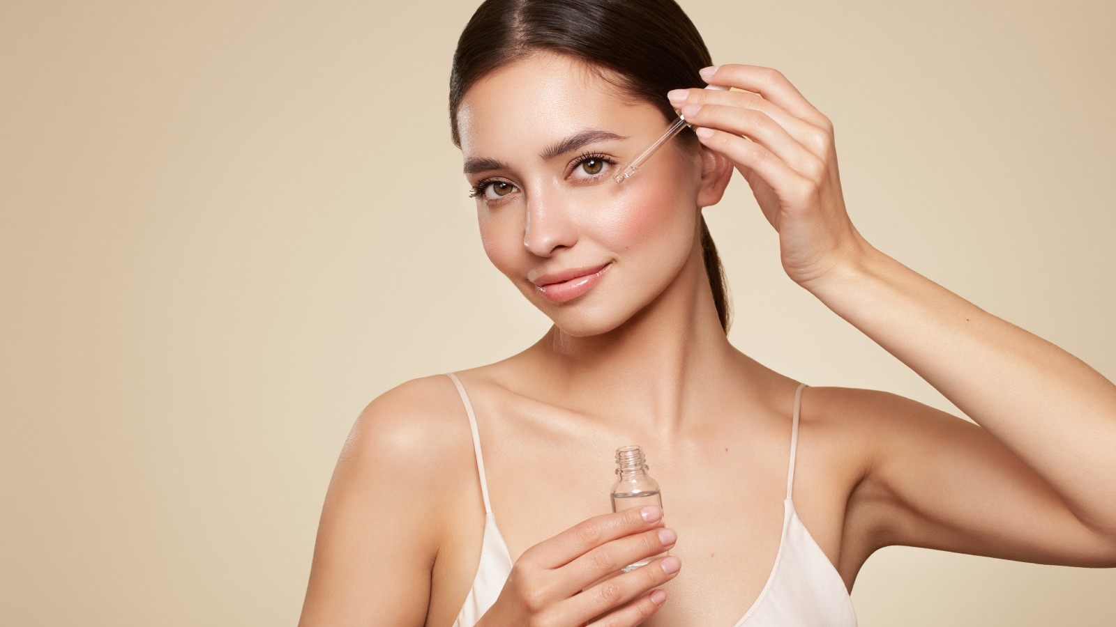 Minimalist vs The Derma Co: Know which hyperpigmentation serum works best for dark spots