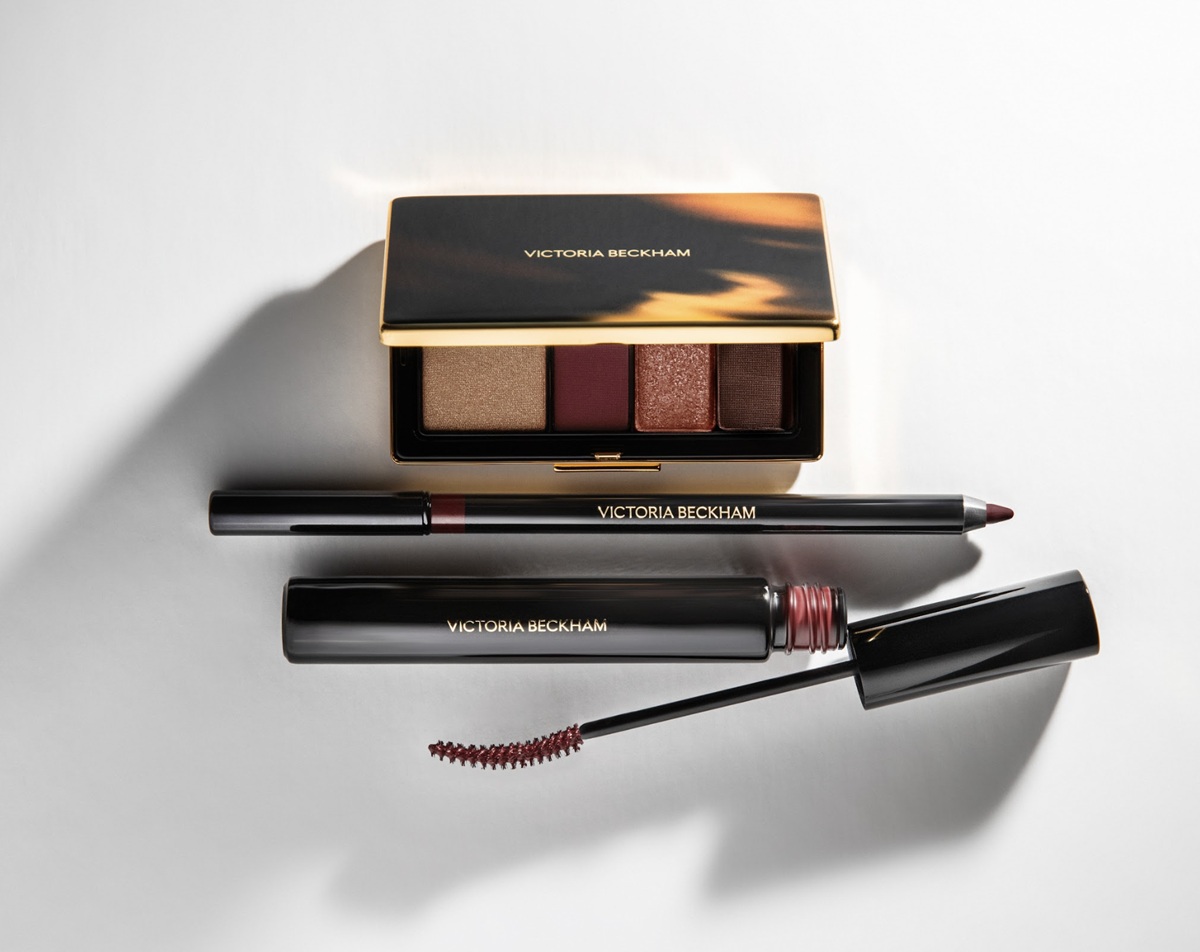 Victoria Beckham Beauty Eye Wardrobe Palette Review – NEW Bordeaux Shade Swatches Victoria Beckham Beauty Eye Wardrobe Palette Review – NEW Bordeaux Shade Swatches